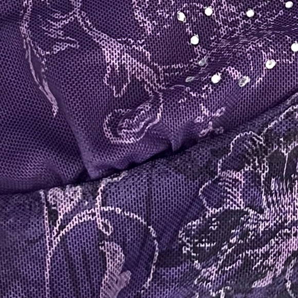 Vintage-Inspired Purple Mesh Halter Top (Size XS / US 2) – Floral & Rhinestone D - Picture 4 of 4
